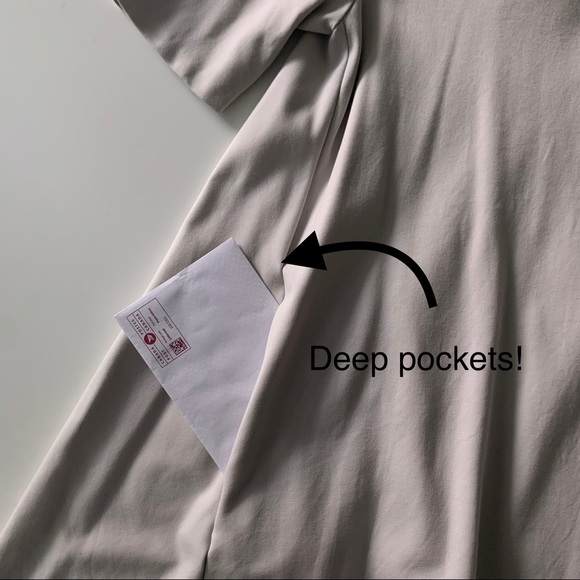 Beige flared dress with pockets - Picture 3 of 4